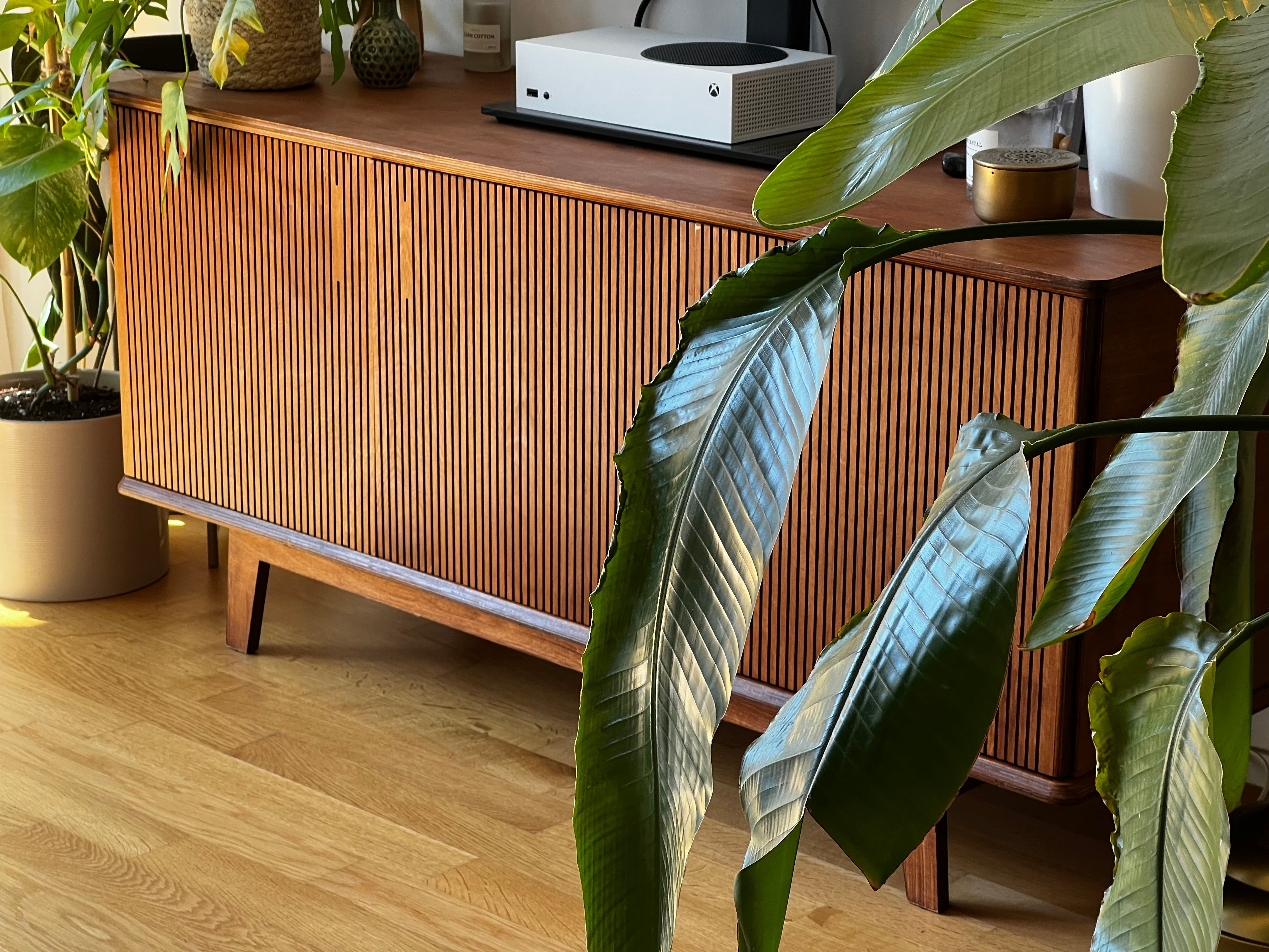 Mid-Century TV-Board & Sideboard in Teak-Optik